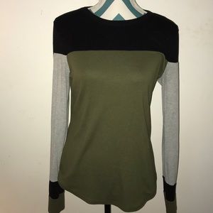 Long sleeved top